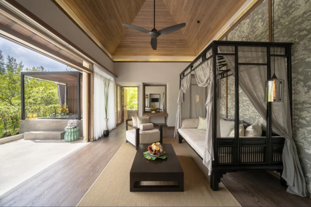 The Sarojin, suite with terrace and canopy daybed