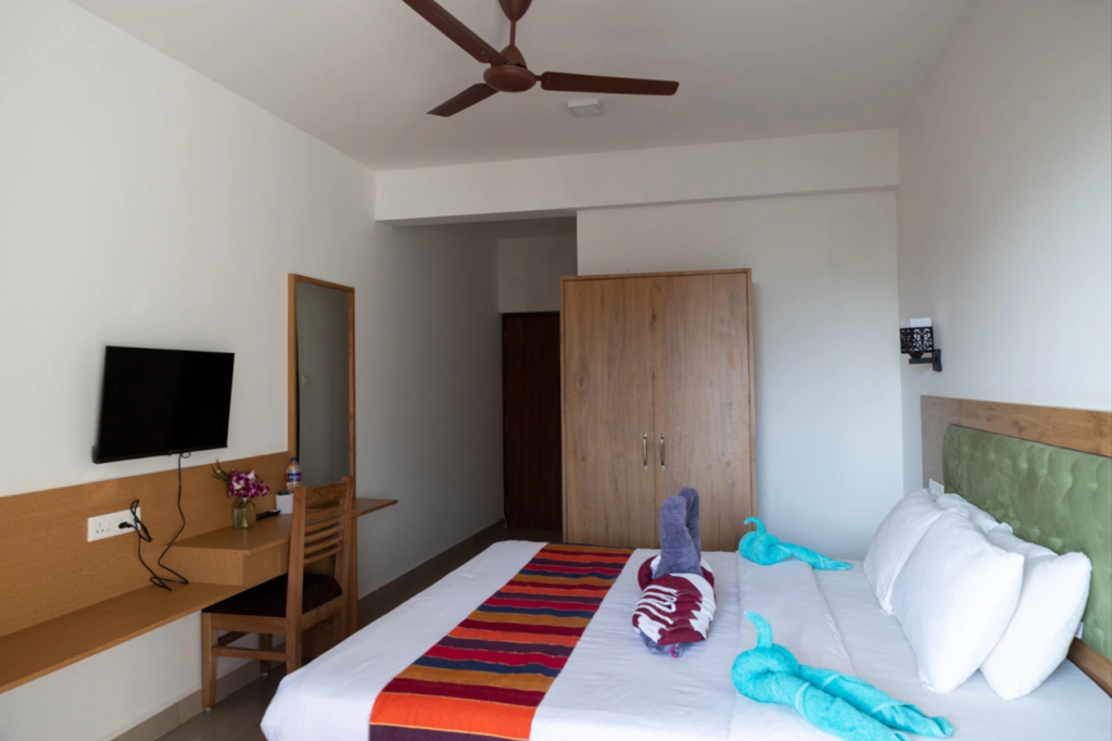 Where To Stay For a Soft Landing In India 23 Eve Resort, room with work desk