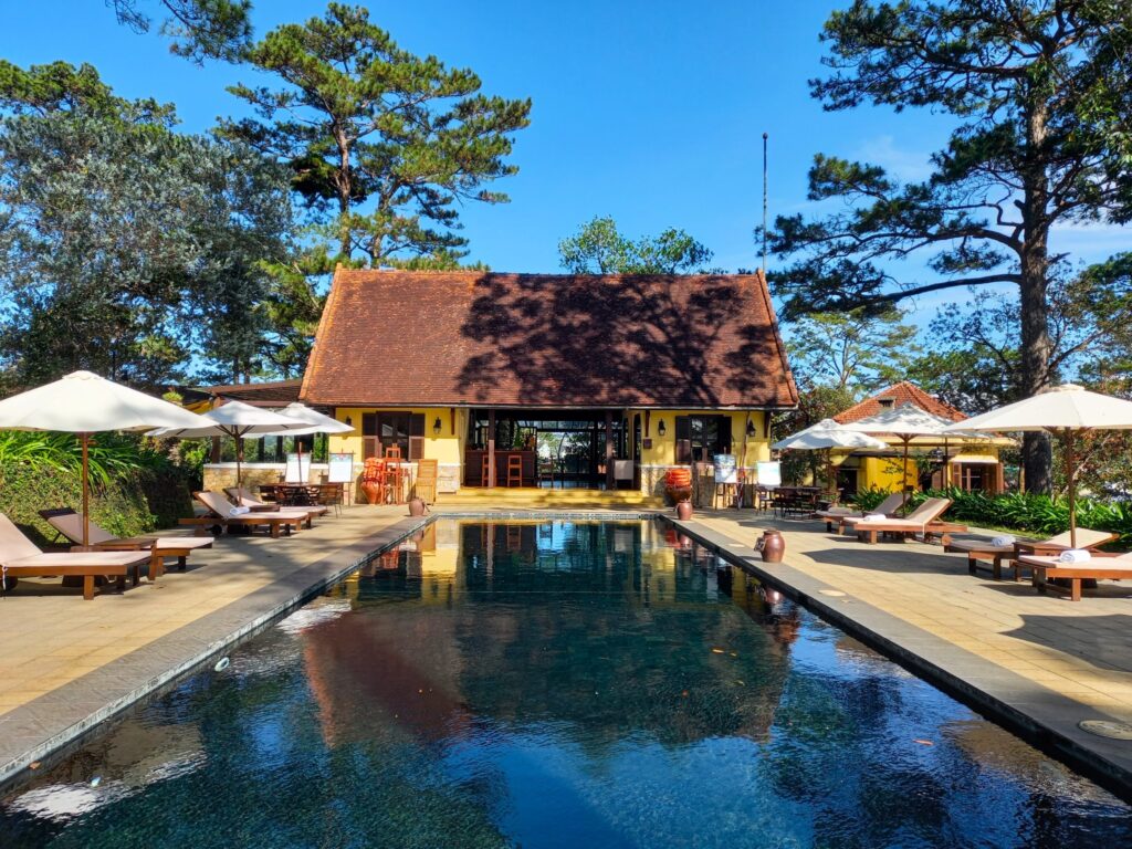 Ana Mandara Villas, colonial charm and luxury