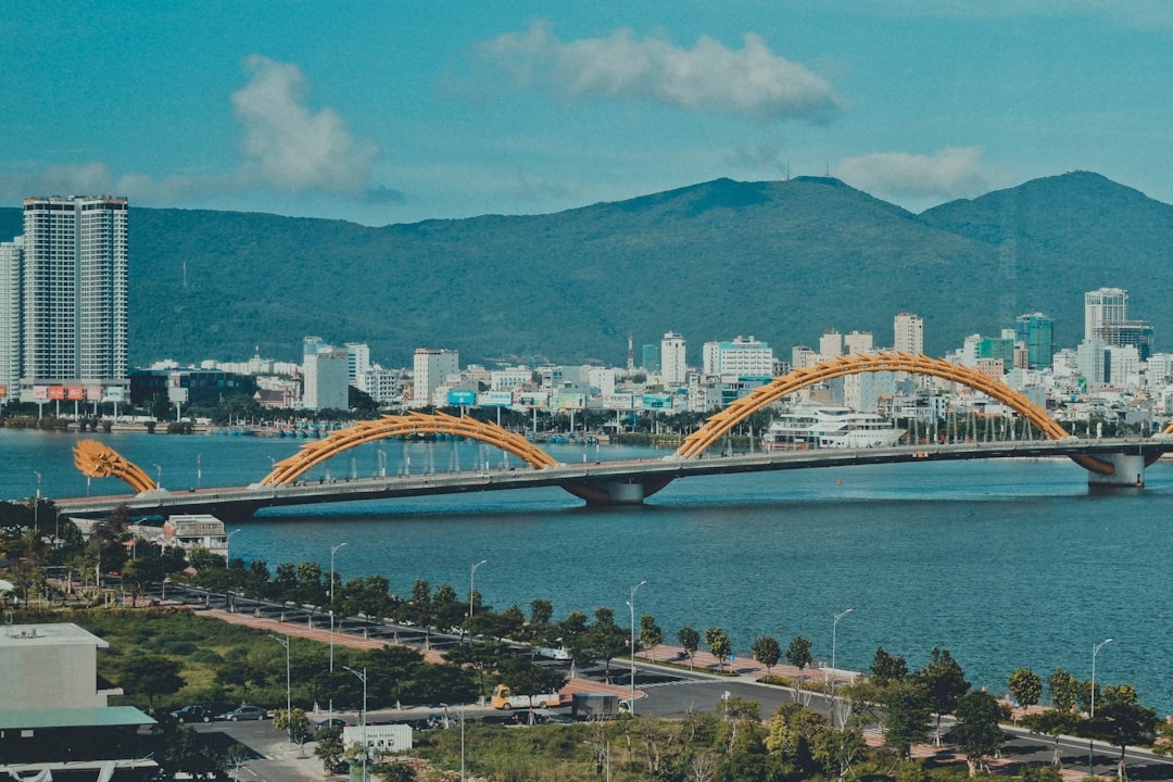 Da Nang, sprawling on the sea