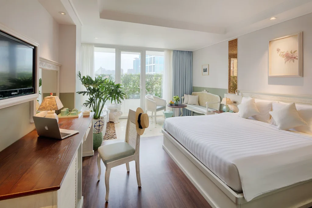 Au Lac Charner Hotel, more French influence here, the rooms are airy and full of natural light